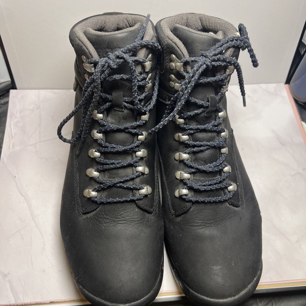 BOGS TUMALO LEATHER WATERPROOF HIKING CASUAL BOOTS Size 11